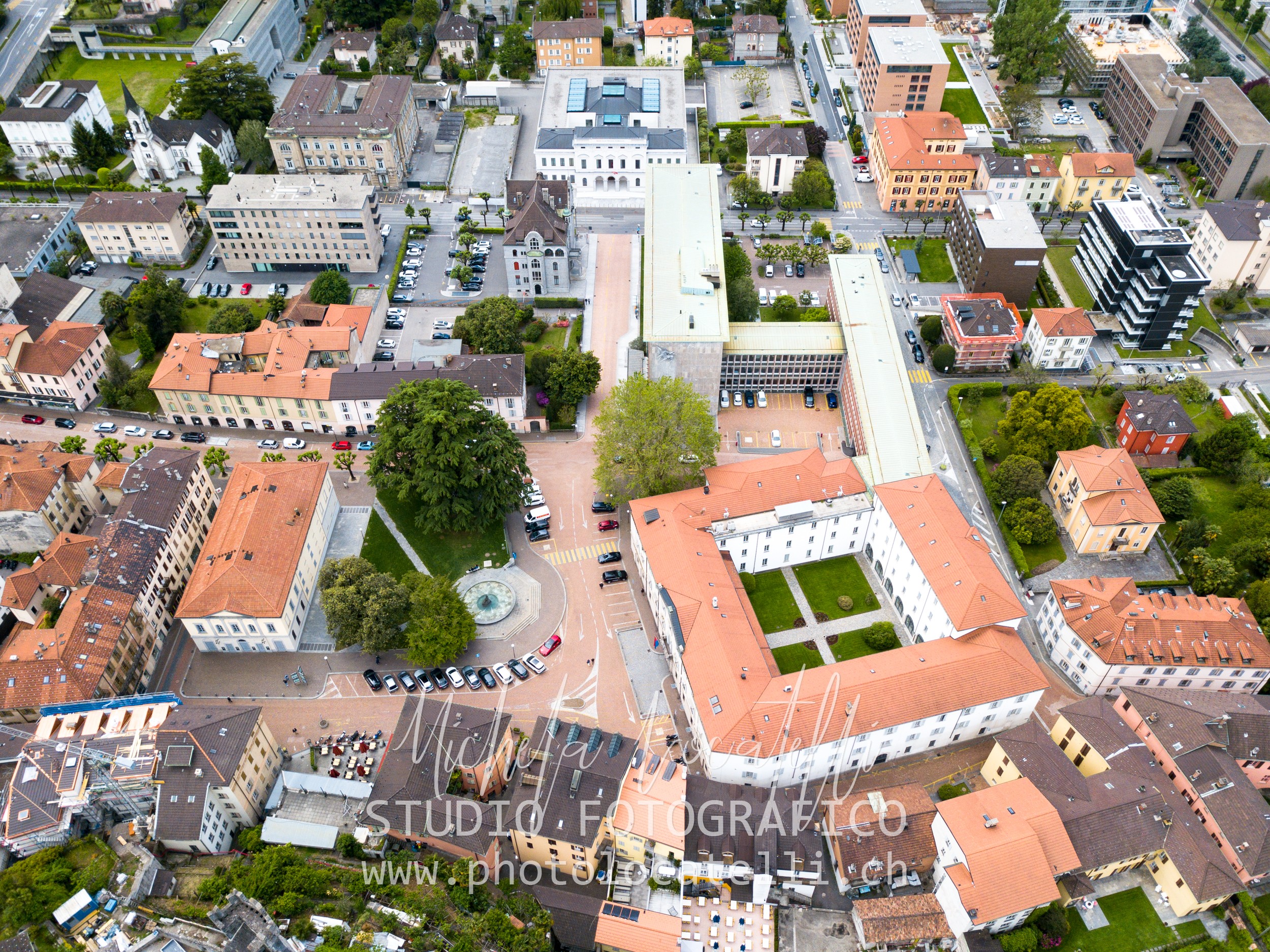 Bellinzona 2019,Bellinzona,Bellinzonese,Landscape,Places,Schweiz,Switzerland,cittÃ ,city,drone,michela@photolocatelli.ch,paesaggio,palazzo civico,photolocatelli.ch,svizzera,swiss,ticino,ticino turismo,