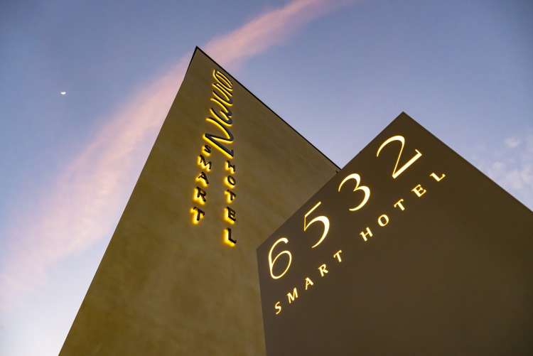 6532_Smart_Hotel